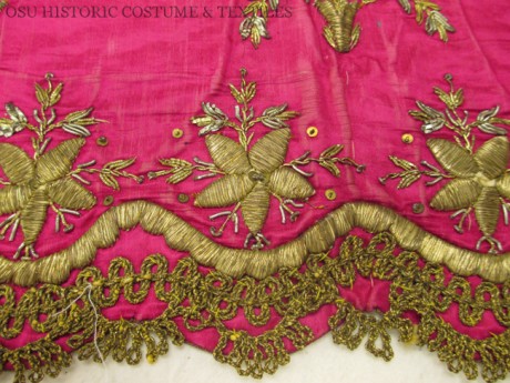 Wilde Hunt Corsetry Antique Textile Adventure - Part One: Embroidery ...